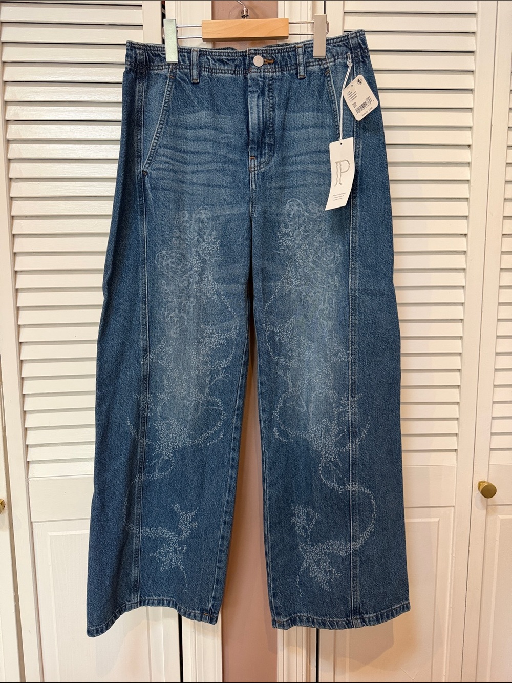 Pilcro NWT Tapered Jeans